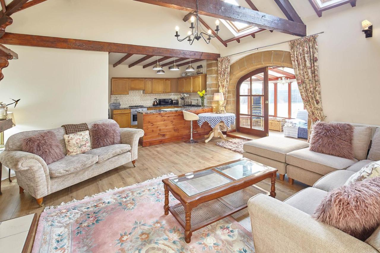 Host & Stay - The Arches Cottage Brotton Exterior foto