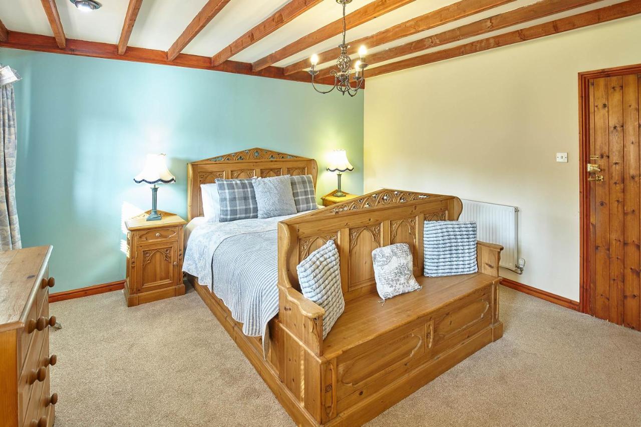 Host & Stay - The Arches Cottage Brotton Exterior foto