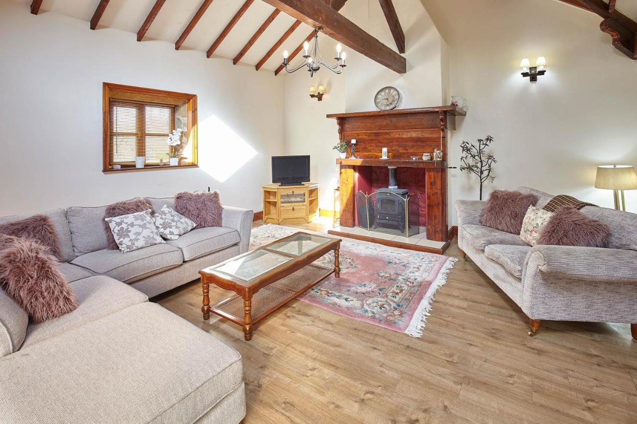 Host & Stay - The Arches Cottage Brotton Exterior foto